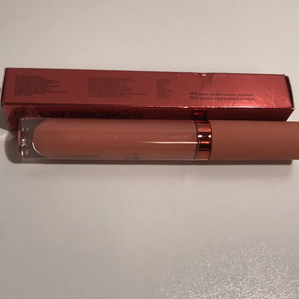 Natasha Denona I need a rose Lip Gloss in Calla New